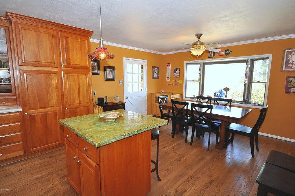 2057 W Heavenly Pl — Photo 4