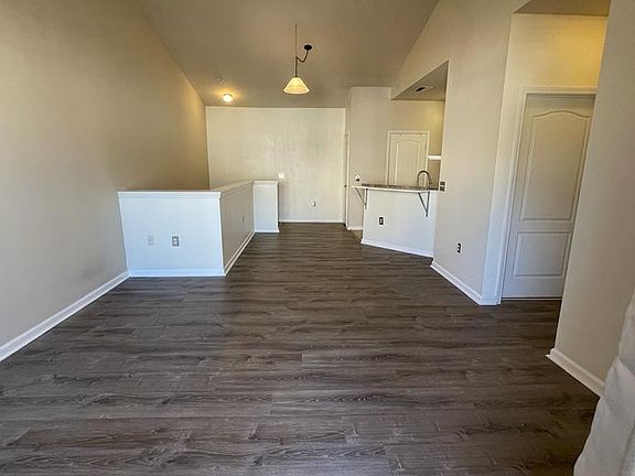 4th image of 10539 Villa View Cir #10539