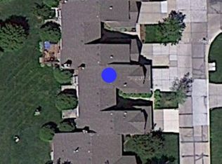 15674 Golfview Drive Ct, Riverview, MI 48193