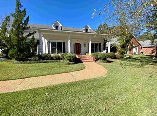 381 Red Eagle Cir, Ridgeland, MS 39157