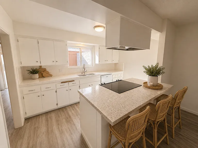 3135 Harbor Blvd — Photo 10