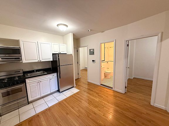 2nd image of 243 W 107th St #3R1