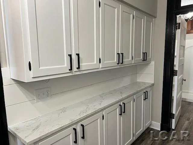 2 bed, 900 sqft, $1,200 — Photo 4
