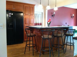 100 Dixie Ct, Clayton, NC 27520