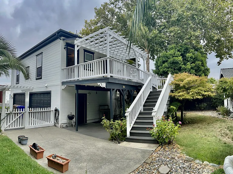 865 Vallejo St — Photo 16