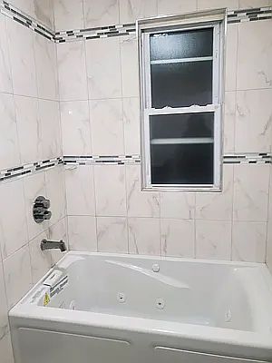 3rd image of 4009 Foster Ave