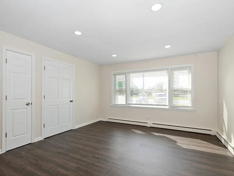 11015 S Lloyd Dr #1 — Photo 9