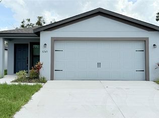 5745 Helmsman Ct, Tampa, FL 33619
