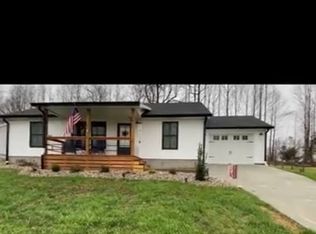24 Majesty Rd, Campbellsville, KY 42718