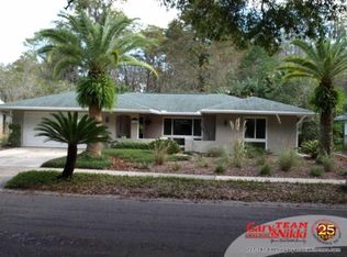 1289 Golden Oak Dr, Tarpon Springs, FL 34689