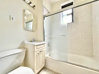 Rented by Century 21 Premier 