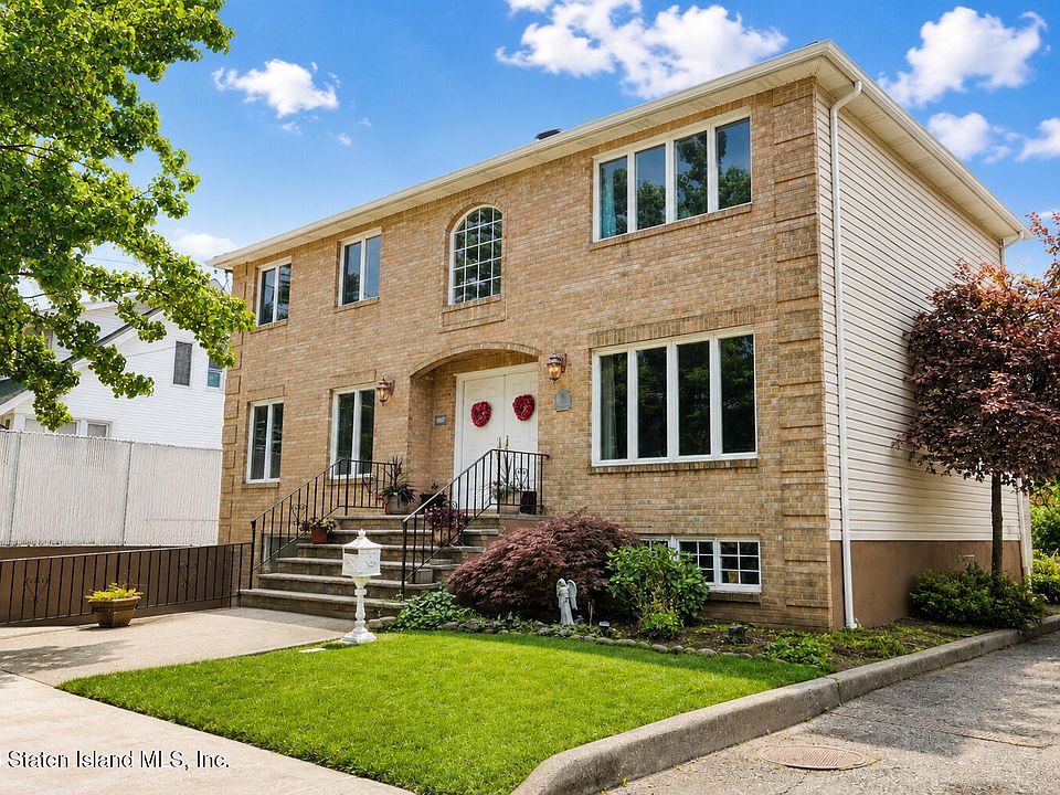 1st image of 310 Clarke Ave