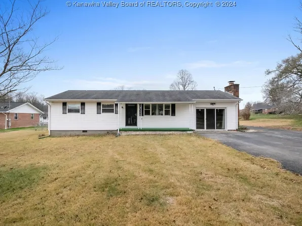63 Central Dr, Culloden, WV 25510