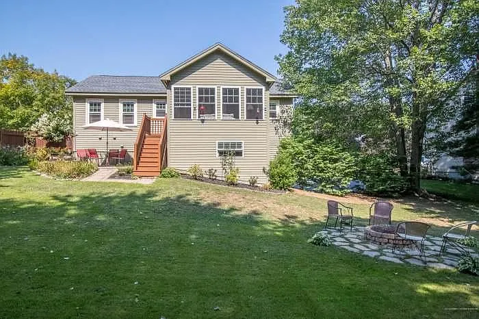 45 Racine Ave — Photo 19