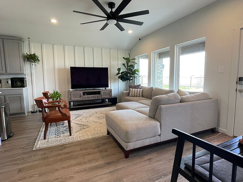 1st image of 18618 Penryn Cir