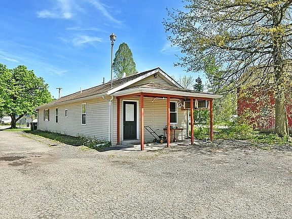 2nd image of 1553 Parkman Rd NW #2