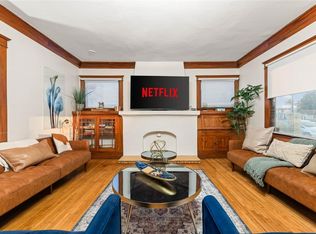 736 N Redondo Ave, Long Beach, CA 90804
