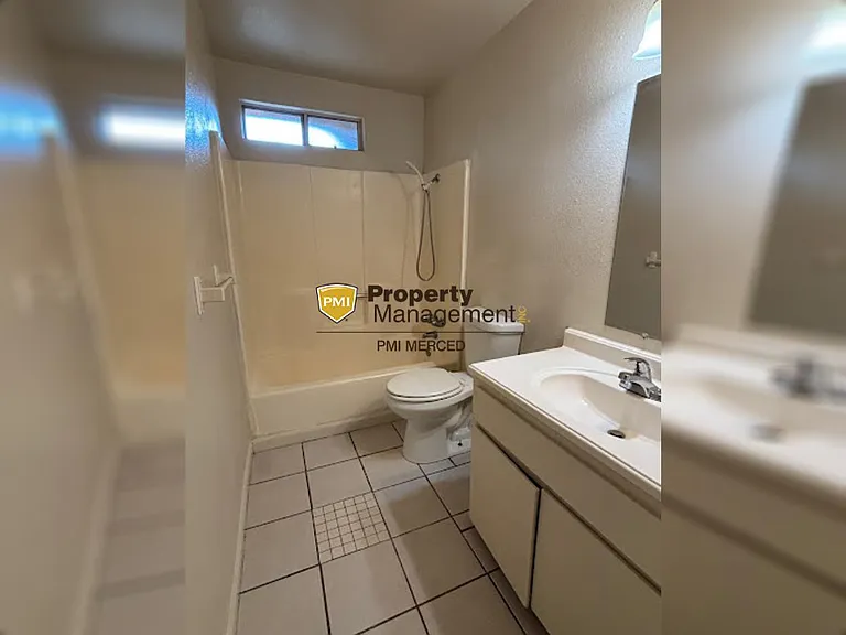 419 Cinnamon Ln — Photo 13