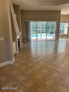 3rd image of 1033 Hampstead Ln