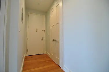 Rented by EXR Somerset LLC