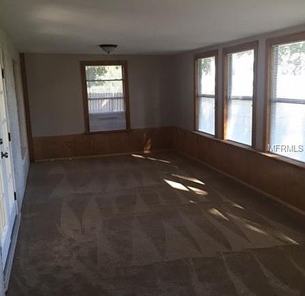 2nd image of 8316 Willowwood St