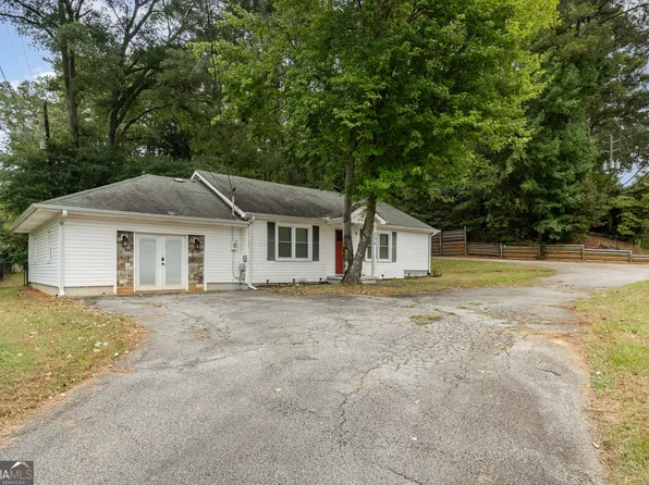 234 E Memorial Dr, Dallas, GA 30132