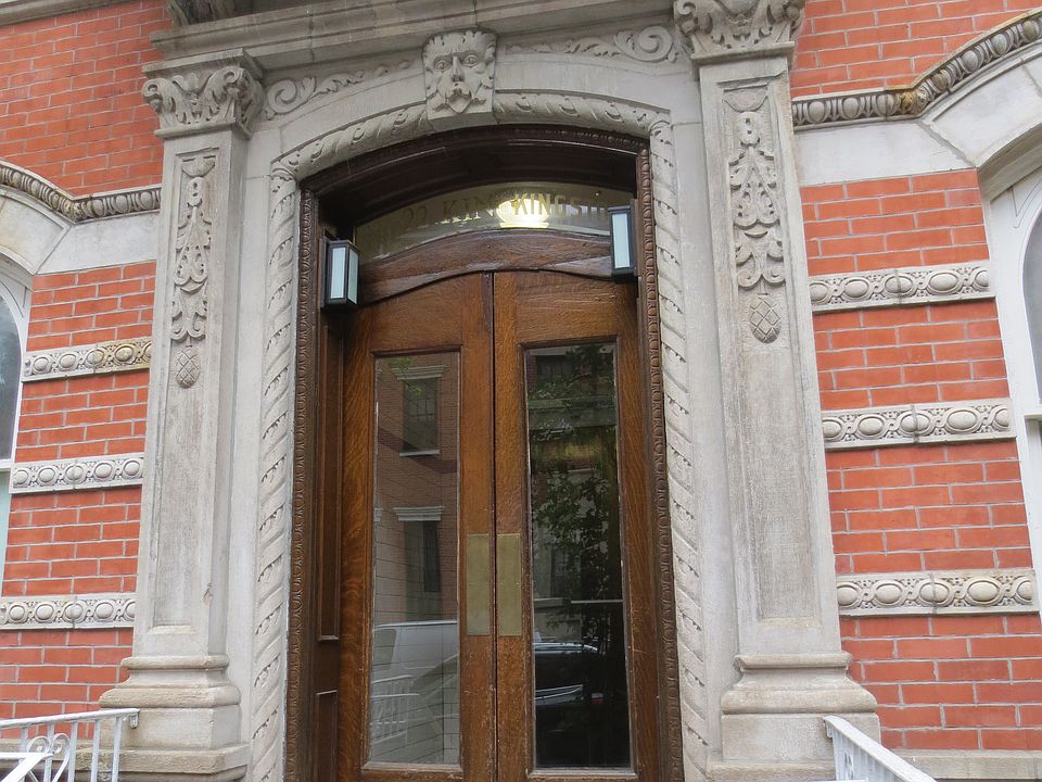 1st image of 24 King St APT 10