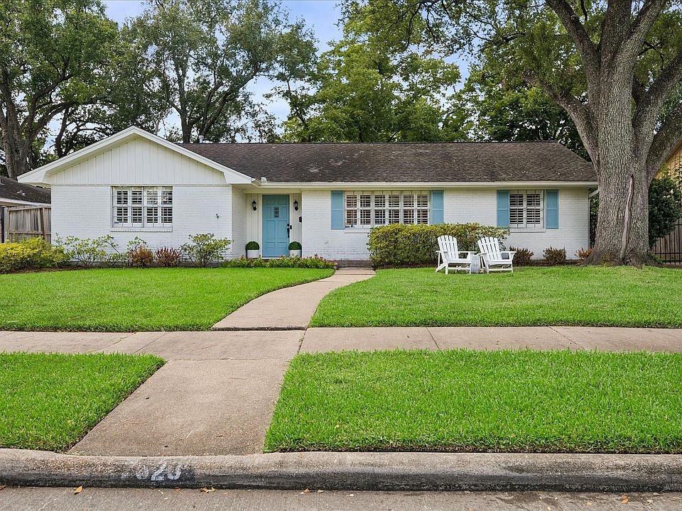 1st image of 7623 Meadowvale Dr