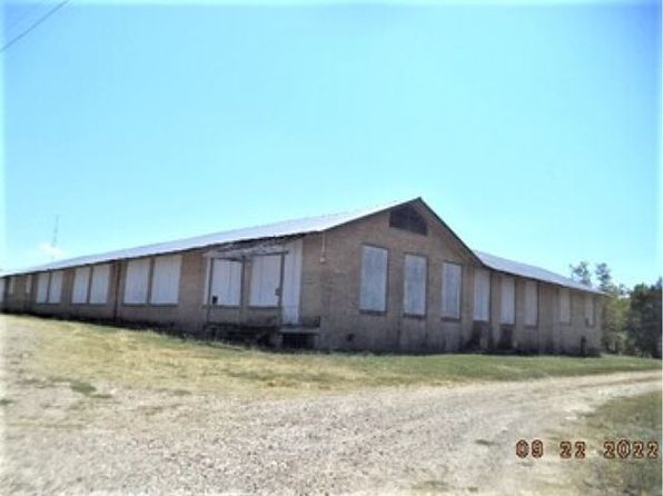 245 W Main St