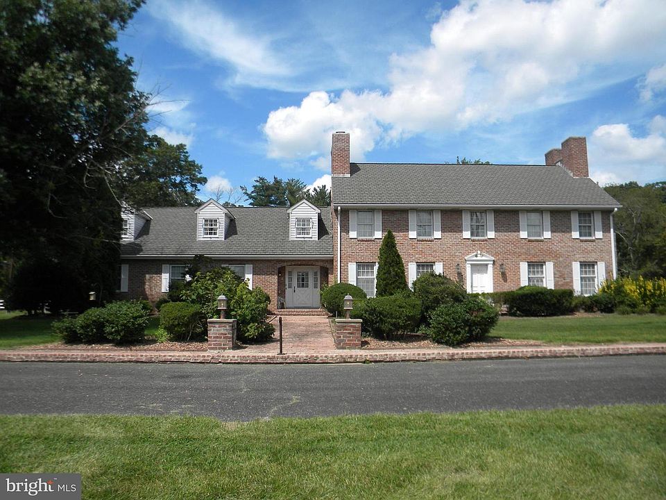 1st image of 1445 Catawba Ave