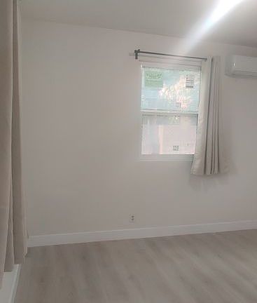 2nd image of 1333 S Park Ave