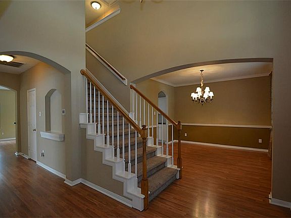 4th image of 23130 Regal Isle Ct