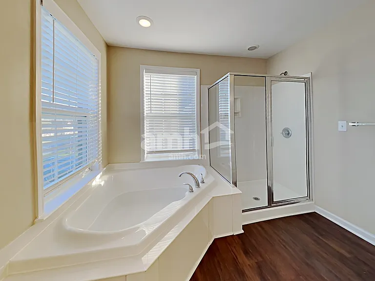 864 Brookdale Ln — Photo 18