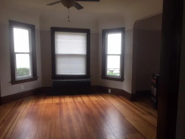 142 N Macomb St — Photo 7