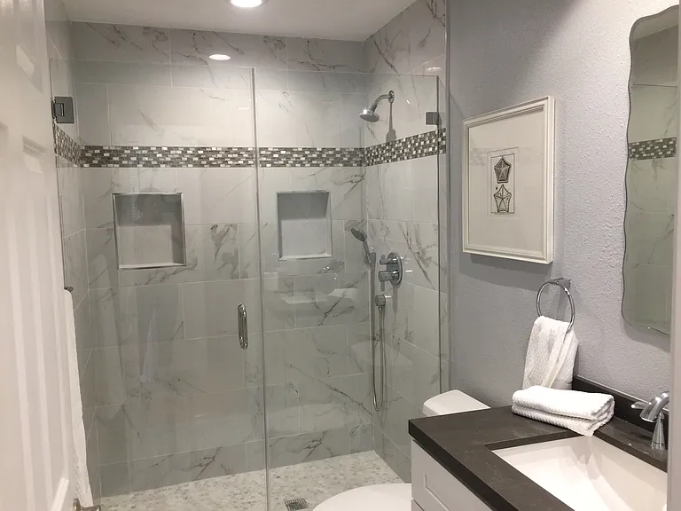 928 5th St #5 — Photo 7