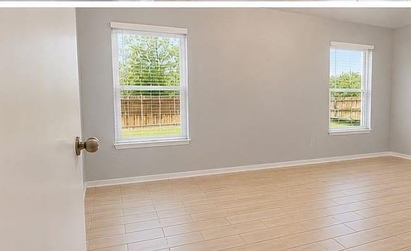 5th image of 18303 Ranch View Trl