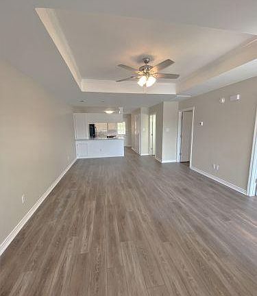 5th image of 1707 S Dexter Dr