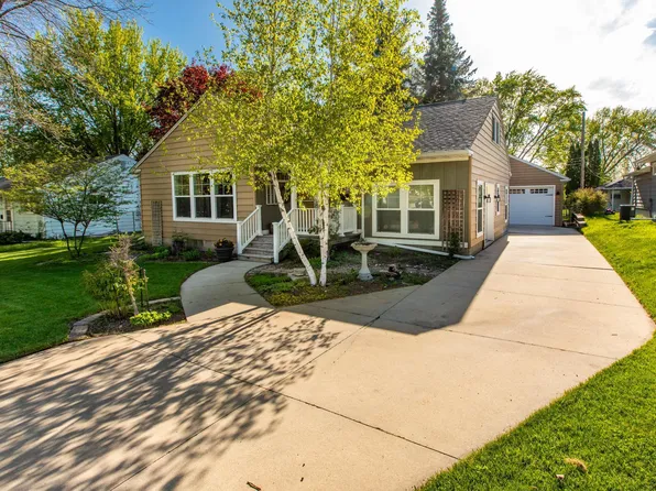 1539 10th Ave NE, Rochester, MN 55906