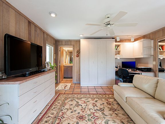2nd image of 1475 Angel Dr
