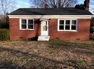419 Eastside Dr, Statesville, NC 28625