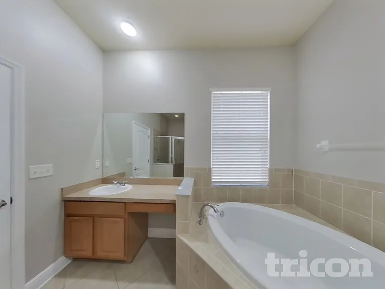 30656 Palmerston Pl — Photo 7