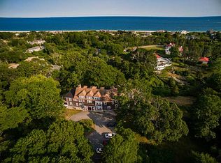 12 Yosemite Valley Rd, Westerly, RI 02891