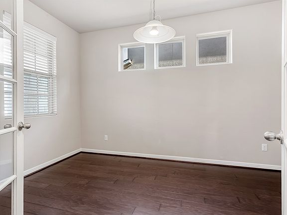 3rd image of 6235 Aviara Dr #E-1