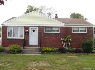 34 Dania Dr, Cheektowaga, NY 14225