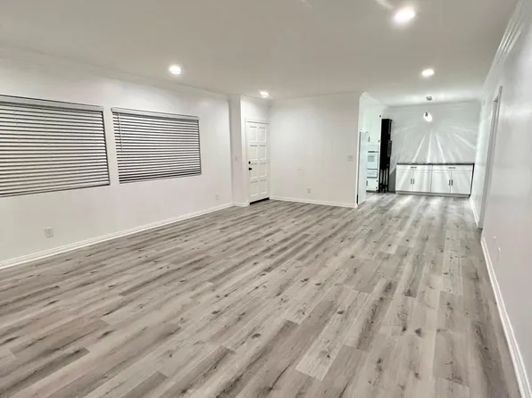 5354 Lindley Ave APT 309, Encino, CA 91316