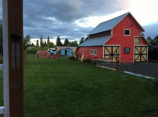 3865 Fairview Dr, Hood River, OR 97031