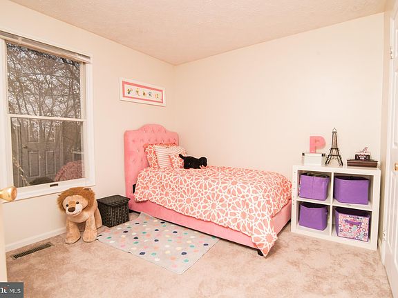 5th image of 12610 Pavillion Ct