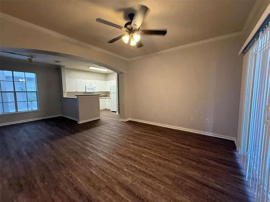 2 bed, 2.0 bath, 1056 sqft, $1,450 — Photo 4