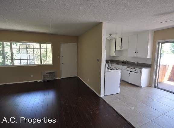 2nd image of 5734 Hazeltine Ave APT 06
