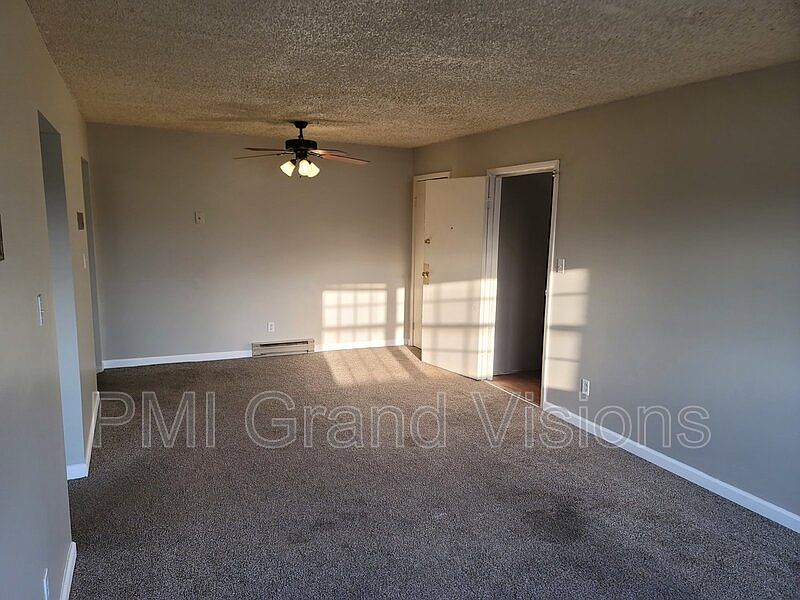 1st image of 24 Buchanan Ct Unit 22